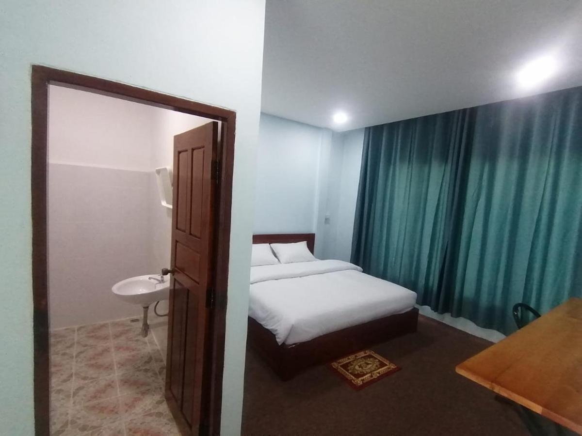 Hotel ເຮືອນພັກບີວີ Ban Thongchai-Tai Esterno foto