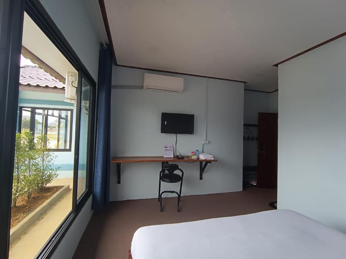 Hotel ເຮືອນພັກບີວີ Ban Thongchai-Tai Esterno foto